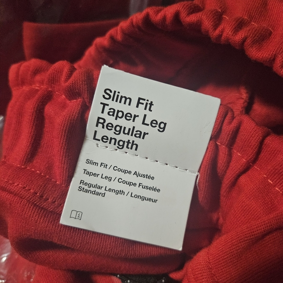 New Men's Red Nike Tech Jogger Sweatsuit - Picture 2 of 2